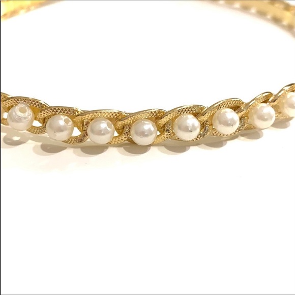 Faux Pearl Headband Gold Tone 1/4” - Picture 2 of 3
